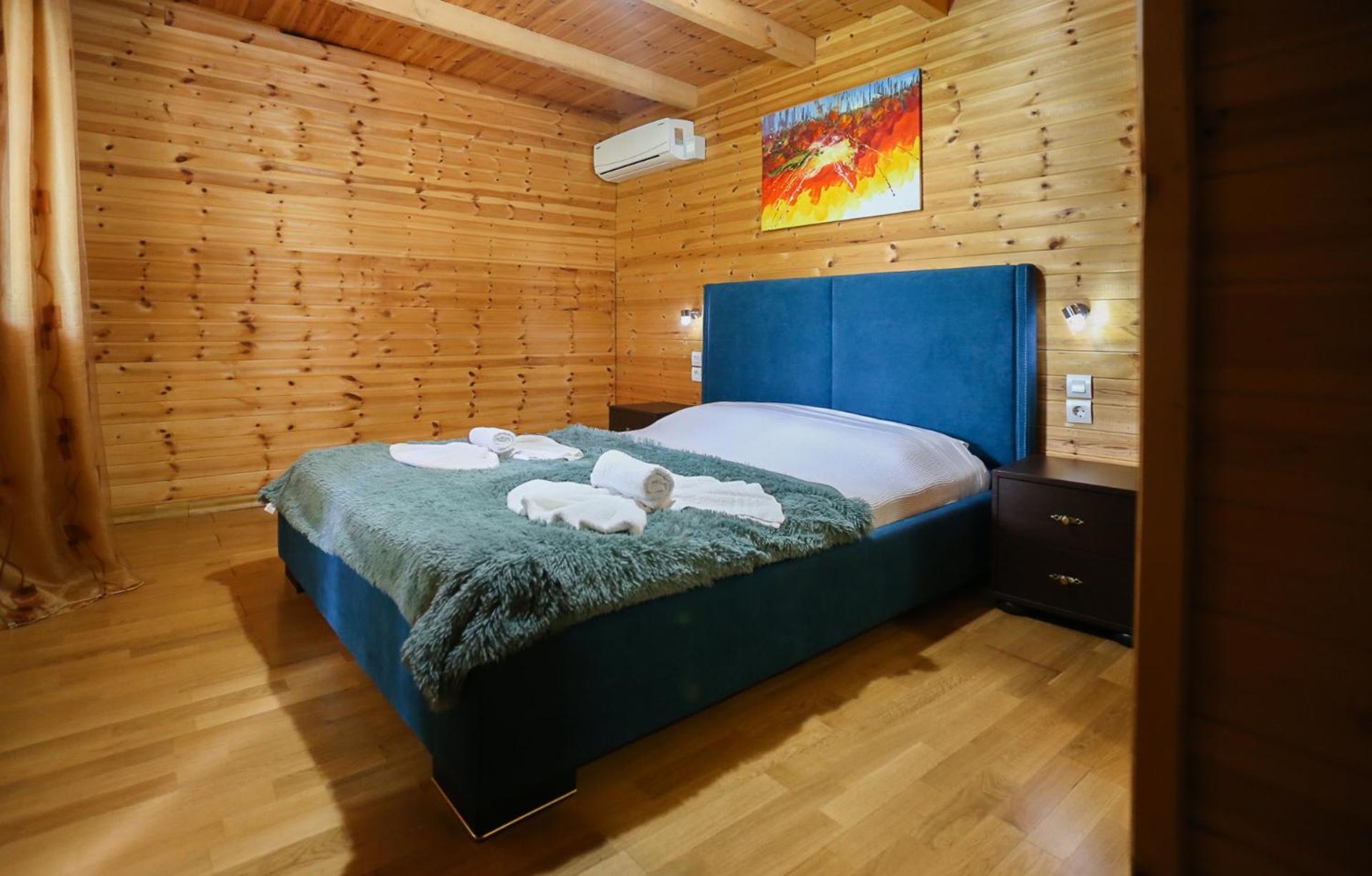 Holiwood Motel ฮีมาเรอ ภายนอก รูปภาพ